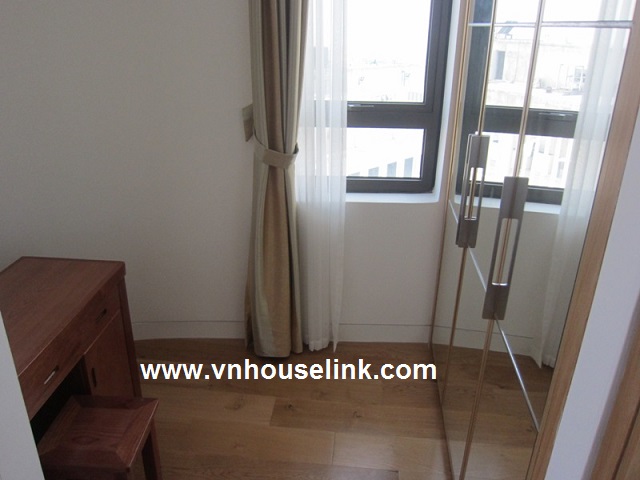 A brand-new, lovely apartment in Indochina Plaza Hanoi for rent 1