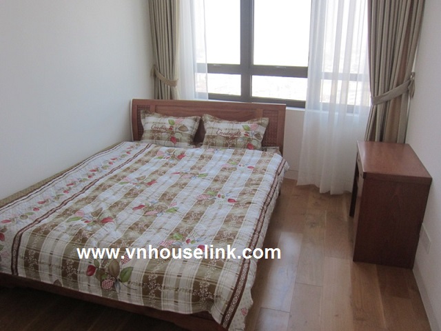 A brand-new, lovely apartment in Indochina Plaza Hanoi for rent 1