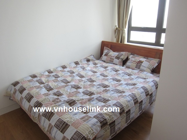 A brand-new, lovely apartment in Indochina Plaza Hanoi for rent 1