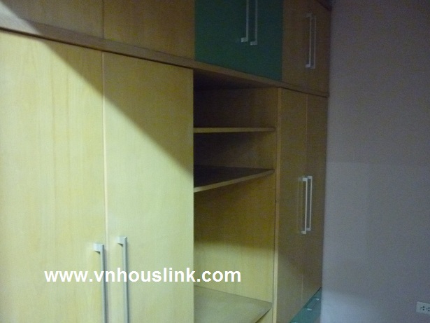 A lovely apartment in CT6, My Dinh Song Da, Tu Liem for rent. 1