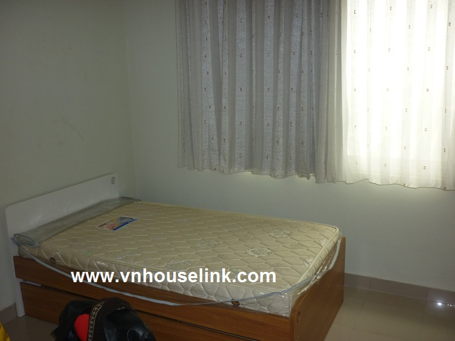 A nice apartment in E1 Tower Ciputra, Hanoi for rent. 1