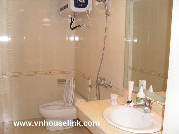 Apartment for rent at 335 Cau Giay,Cau Giay District, Hanoi 1