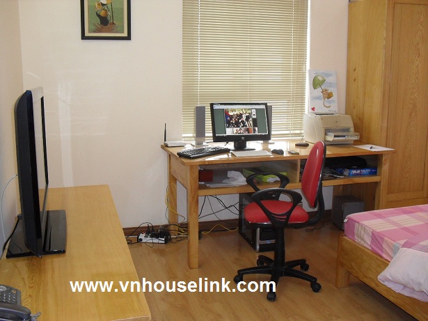 Apartment for rent at 335 Cau Giay,Cau Giay District, Hanoi 1