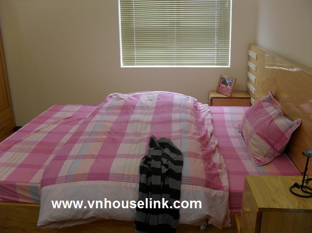 Apartment for rent at 335 Cau Giay,Cau Giay District, Hanoi 1