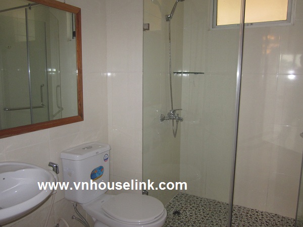 Apartment for rent at G2 Ciputra, Tay Ho, Ha Noi 1