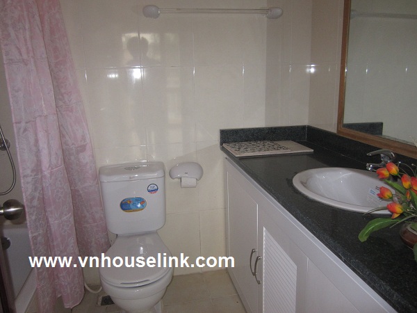 Apartment for rent at G2 Ciputra, Tay Ho, Ha Noi 1