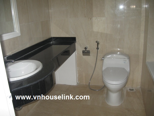 Apartment for rent at P1 Ciputra, Tay Ho 1