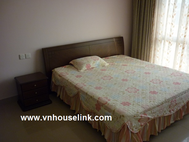 Apartment for rent in E5 Ciputra, Tay Ho, Ha Noi. 1