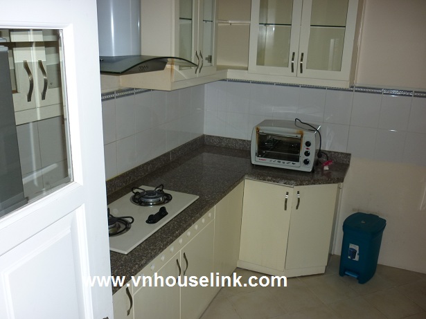 Apartment for rent in E5 Ciputra, Tay Ho, Ha Noi. 1