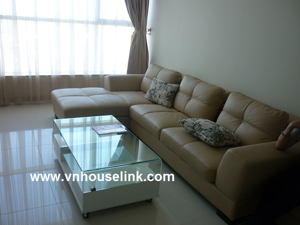 Apartment on the middle floor of Tower B, Keangnam, Tu Liem for rent 1