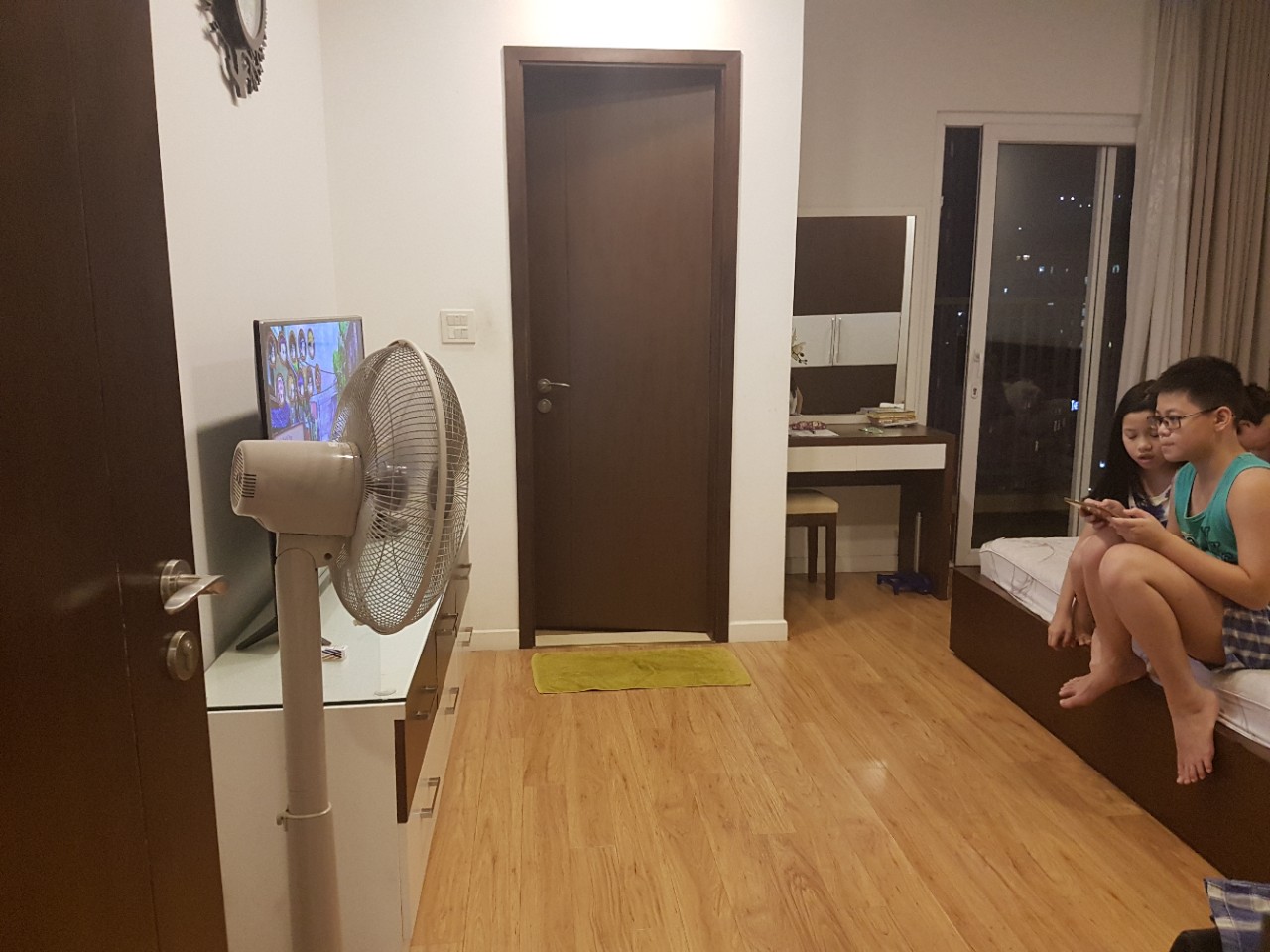 Apartment with 3 bedrooms for rent in Golden Palace 1