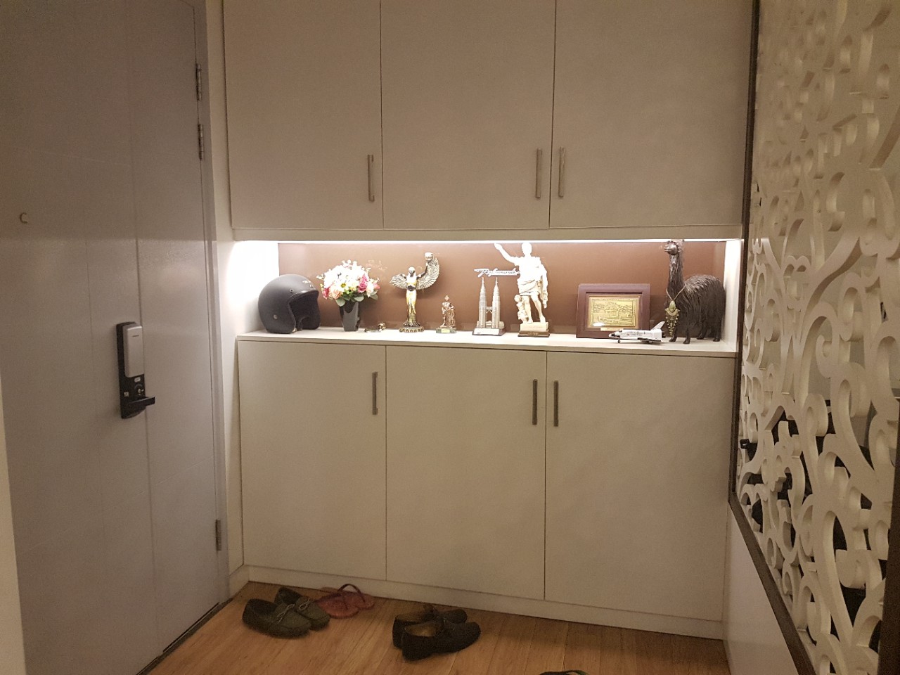 Apartment with 3 bedrooms for rent in Golden Palace 1