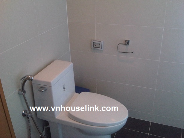 Apartment with 3 bedrooms for rent in Tower A Keangnam Landmark Hanoi 1