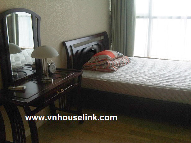 Apartment with 3 bedrooms for rent in Tower A Keangnam Landmark Hanoi 1