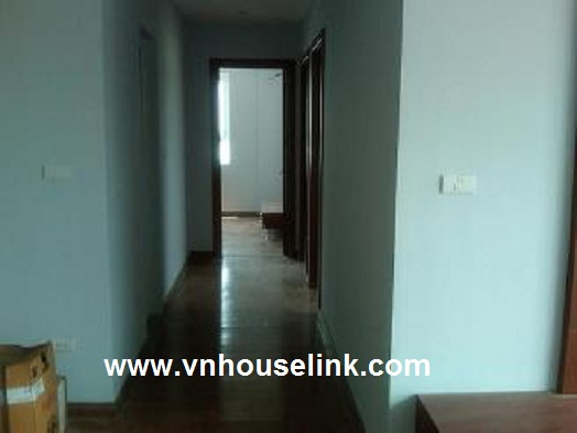 Apartment with 3 bedrooms in Trung Van Urban Area 1
