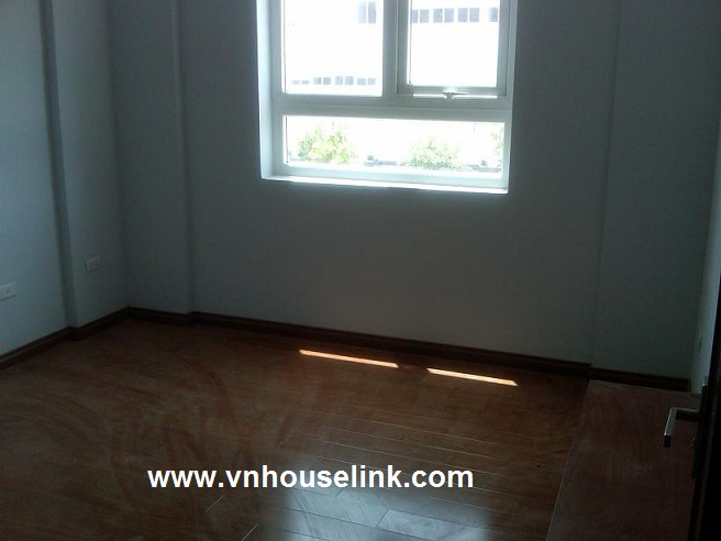 Apartment with 3 bedrooms in Trung Van Urban Area 1
