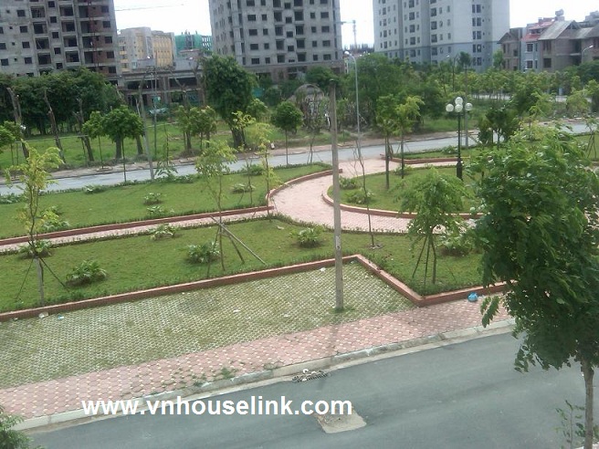 Apartment with 3 bedrooms in Trung Van Urban Area 1