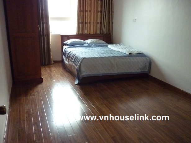 A wonderful apartment in 34T, Trung Hoa Nhan Chinh area, Hoang Dao Thuy street for rent 1