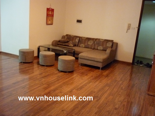 A wonderful apartment in 34T, Trung Hoa Nhan Chinh area, Hoang Dao Thuy street for rent 1