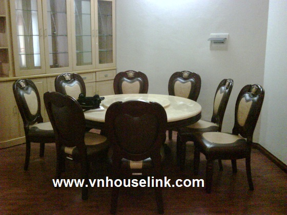 Beautiful apartment in 17T2 Trung Hoa Nhân Chinh for rent 1