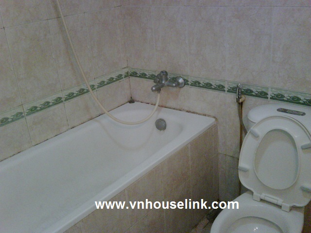 Beautiful apartment in 17T2 Trung Hoa Nhân Chinh for rent 1