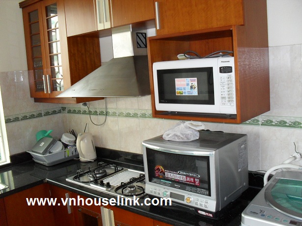Beautiful apartment in 17T5 Trung Hoa Nhân Chinh for rent 1