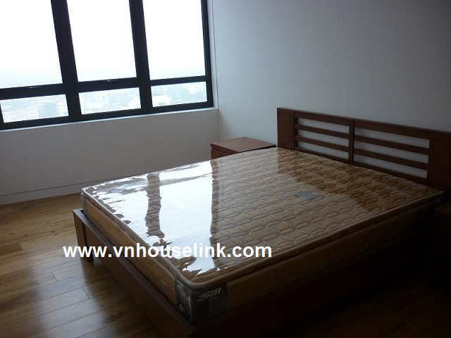 Luxury apartment for rent in Indochina Plaza Hanoi 1