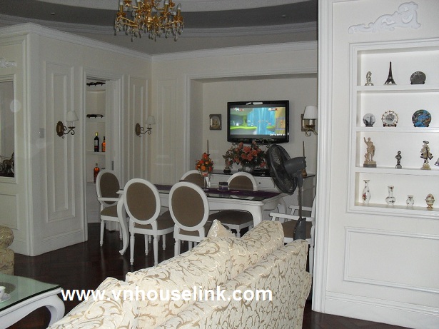 Luxury Apartment for rent in The Manor complex 1