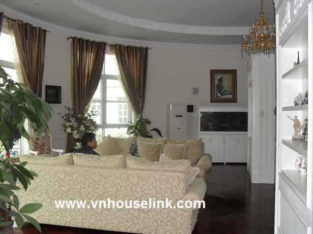 Luxury Apartment for rent in The Manor complex 1