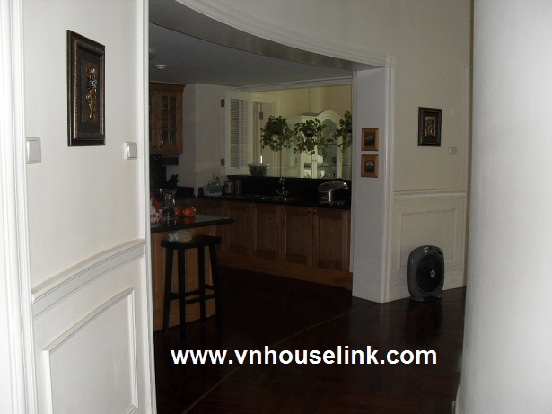 Luxury Apartment for rent in The Manor complex 1