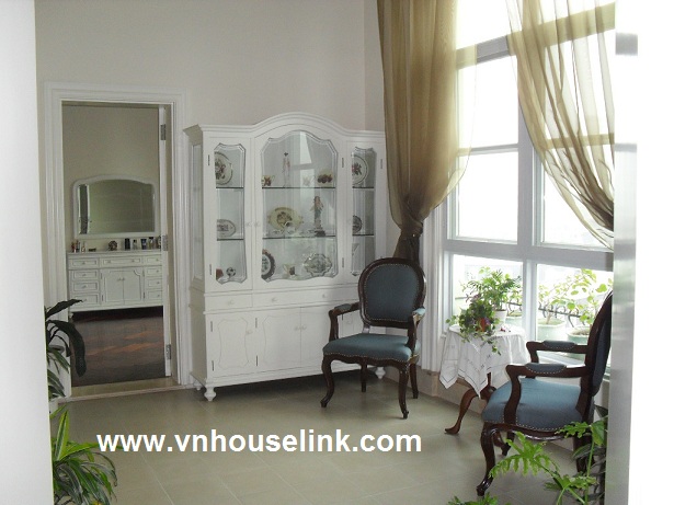 Luxury Apartment for rent in The Manor complex 1