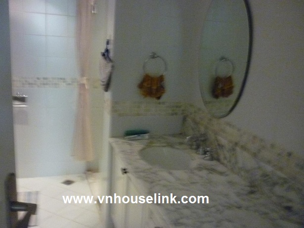 Nice apartment for rent, located in tower C, The Manor compound 1