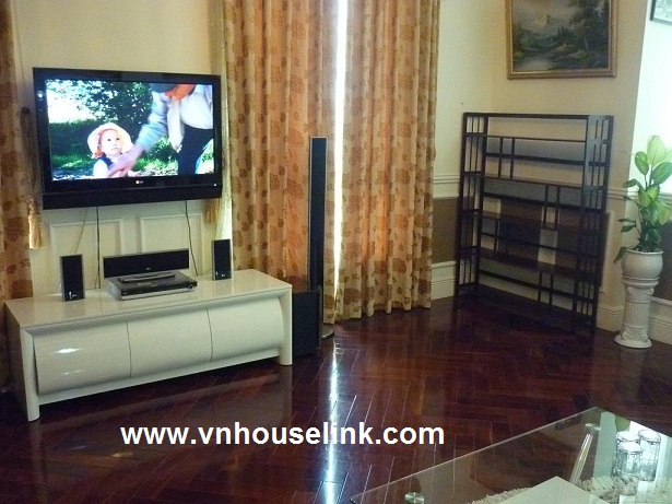 Nice apartment for rent, located in tower C, The Manor compound 1