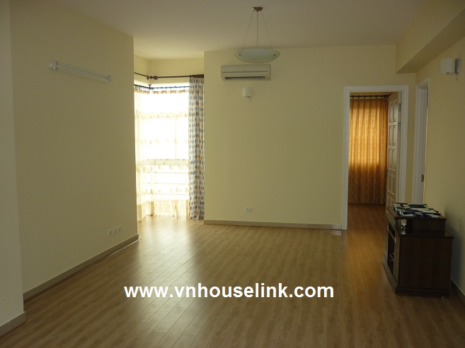 Rent apartment in E Tower, Ciputra, Hanoi for rent 1