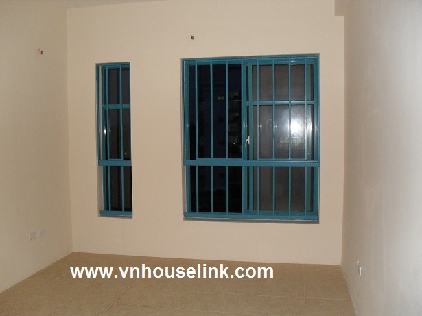 Unfurnished apartment for rent in My Dinh- Song Da 1