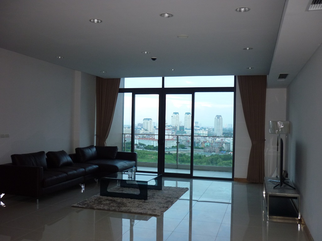 Apartment for rent in Dolphin Plaza 4 bedrooms fully furnished 1