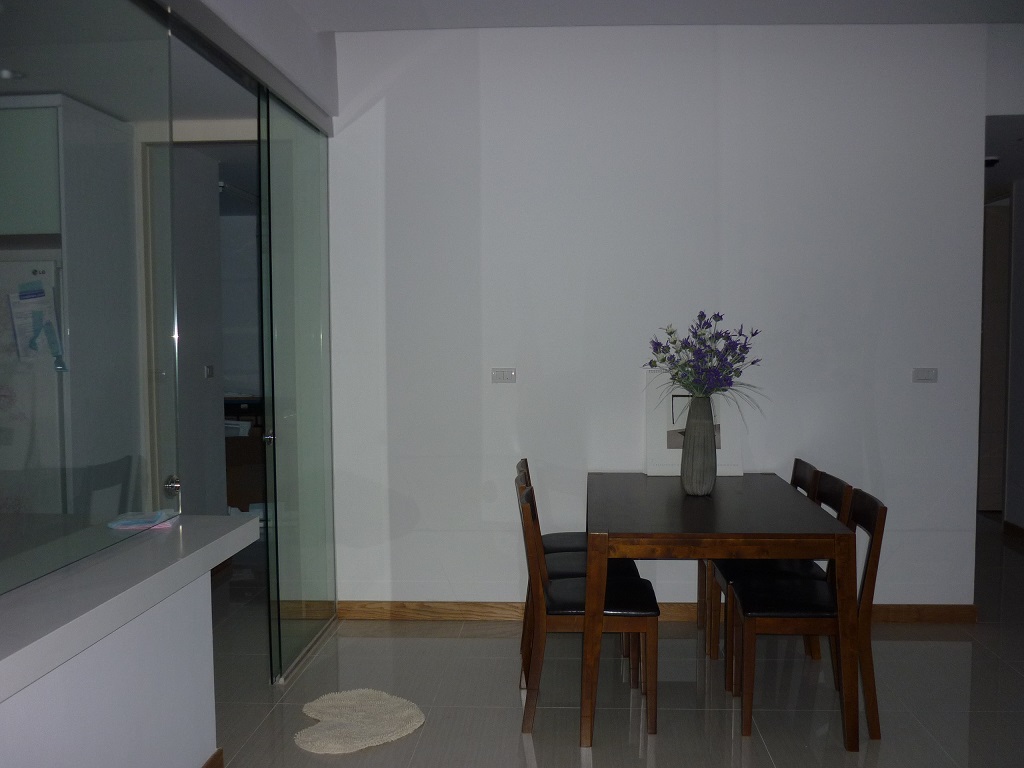 Apartment for rent in Dolphin Plaza 4 bedrooms fully furnished 1