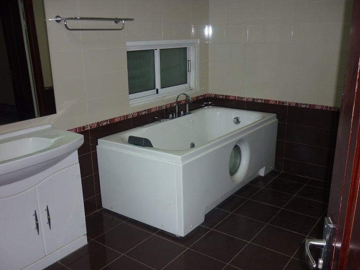 Nice Villas for rent in Me Tri Ha Nam Tu Liem fully furnished 1