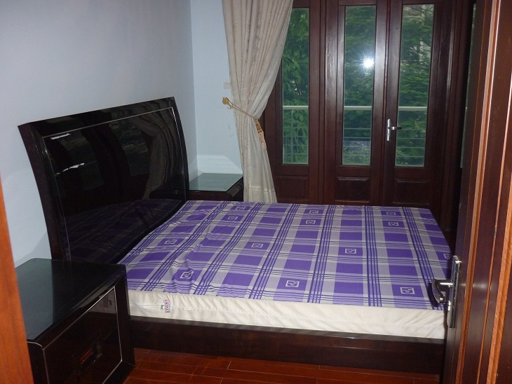 Nice Villas for rent in Me Tri Ha Nam Tu Liem fully furnished 1