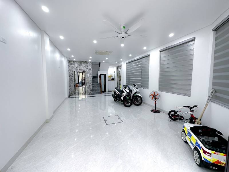 Office for rent in Dang Thuy Tram street, Cau Giay dist, Ha Noi 1