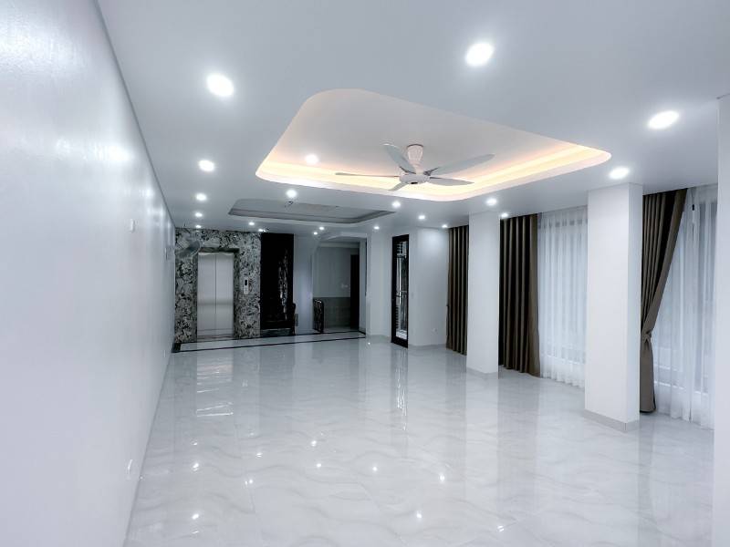 Office for rent in Dang Thuy Tram street, Cau Giay dist, Ha Noi 1