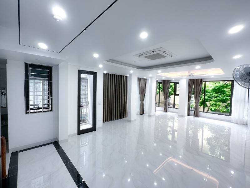 Office for rent in Dang Thuy Tram street, Cau Giay dist, Ha Noi 1
